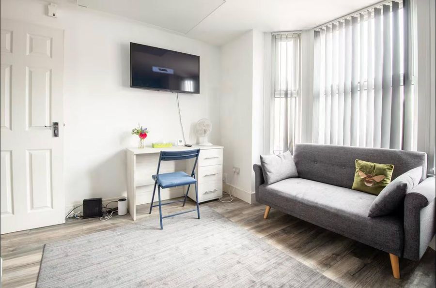 Coventry 2-bed apartment - interior
