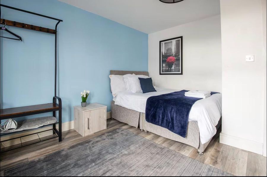 Coventry 2-bed apartment - interior
