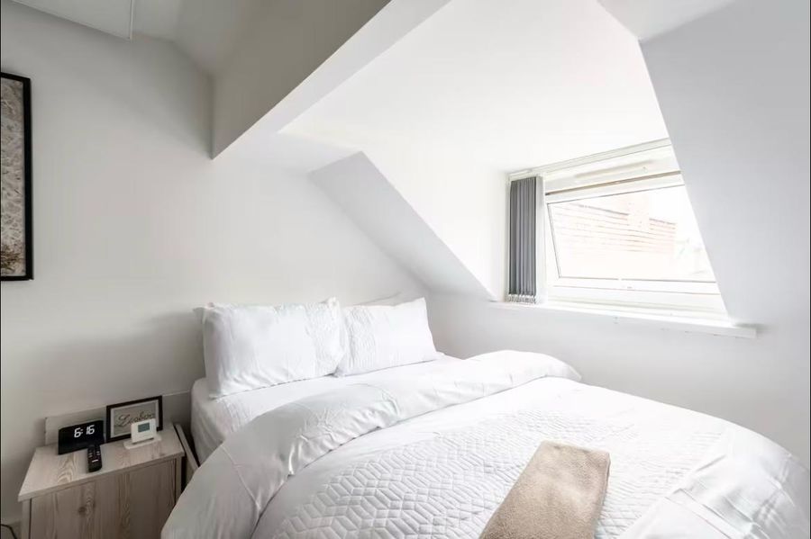 Coventry studio apartment - interior